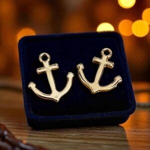 Gold Plated Anchor Charm Earrings Nautical Theme Vintage 0.75”x0.75” NWOT